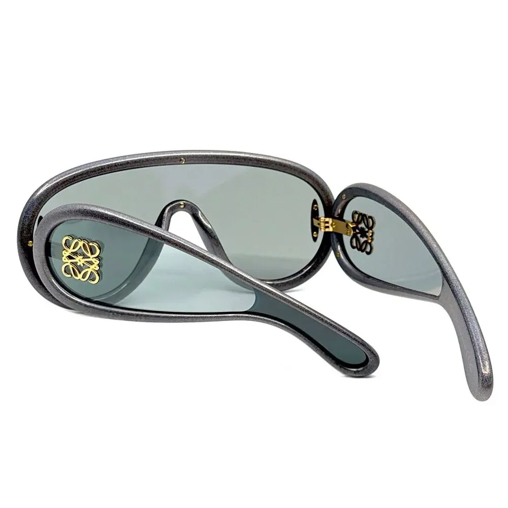 New, LOEWE Sunglasses LW40108I 05X Authentic